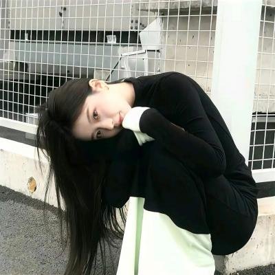 时装周T台实拍：某影帝之子酒吧消费天价，人设崩塌